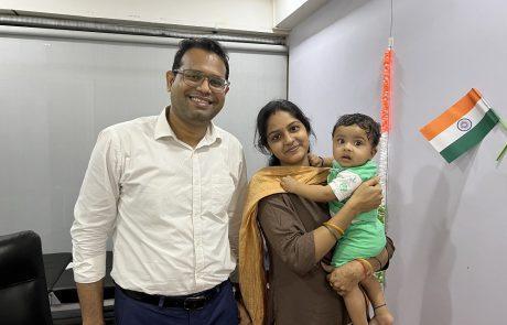 Unnati-Mishra-treated-for-knee-pain-460x295